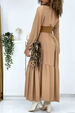 Longue Robe évasé Camel Col Rond -Féminité Couture longue robe beige col v over size 6