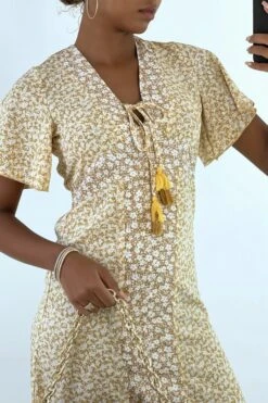 Longue Robe Beige Motif Liberty Avec Fente Et Volant -Féminité Couture longue robe beige motif liberty avec fente et volant 8