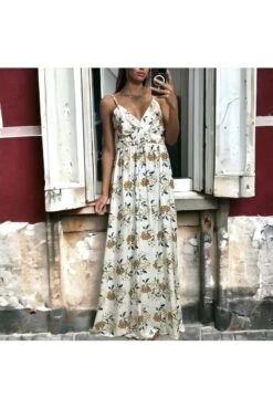 Longue Robe Blanche Croisé à Bretelle Motif Fleuris -Féminité Couture longue robe blanche croise a bretelle motif fleuris 2