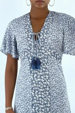 Longue Robe Bleue Motif Liberty Avec Fente Et Volant -Féminité Couture longue robe bleue motif liberty avec fente et volant 7