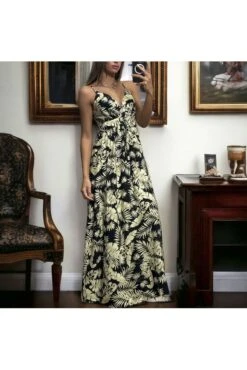 Longue Robe Bretelle à Motif Feuille Noir Croisé Au Buste -Féminité Couture longue robe bretelle a motif feuille noir croise au buste 2