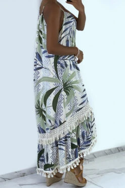 Longue Robe Bretelle à Motif Vert Avec Dentelle Et Pompon -Féminité Couture longue robe bretelle a motif vert avec dentelle et pompon 3