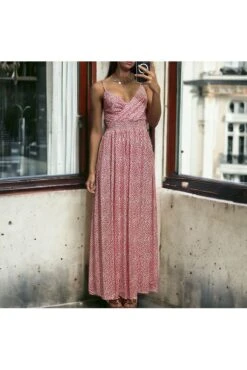 Longue Robe Fleuris Blanc Et Rouge Bretelles Amovible -Féminité Couture longue robe fleuris blanc et rouge bretelles amovible 2