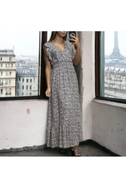 Longue Robe Fleuris Noir Croisé Et Froncé à La Taille -Féminité Couture longue robe fleuris noir croise et fronce a la taille 2