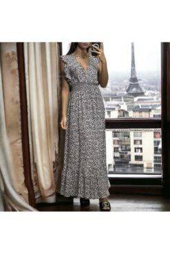 Longue Robe Fleuris Noir Croisé Et Froncé à La Taille -Féminité Couture longue robe fleuris noir croise et fronce a la taille 3