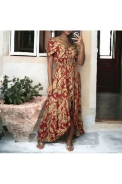 Longue Robe Motif Feuilles Orange Avec Fronce à La Taille