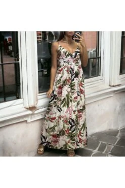 Longue Robe Motif Fleuris Blanc Bretelles Amovible -Féminité Couture longue robe motif fleuris blanc bretelles amovible 2