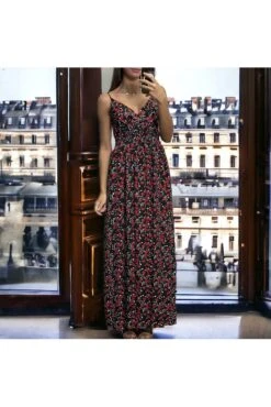 Longue Robe Motif Fleuris Noir Et Rouge Bretelles Amovible -Féminité Couture longue robe motif fleuris noir et rouge bretelles amovible 2