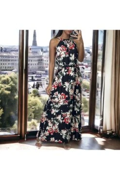 Longue Robe Noire Motif Fleuris Avec Ceinture -Féminité Couture longue robe noire motif fleuris avec ceinture 1