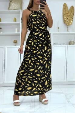 Longue Robe Noire Motif Plumes Avec Attache Au Col