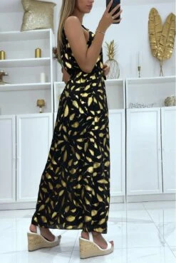 Longue Robe Noire Motif Plumes Avec Attache Au Col -Féminité Couture longue robe noire motif plumes avec attache au col 3