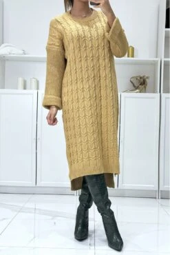 Longue Robe Pull Camel Tréssé Over Size Manche Revers