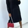 Longue Robe Sweat Over Size En Noire Avec Capuche -Féminité Couture longue robe sweat over size en noire avec capuche