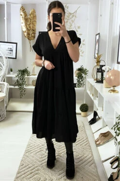 Longue Robe Tunique Col V à Volant En Noir -Féminité Couture longue robe tunique col v a volant en noir 3