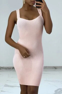 Petite Robe Côtelée Rose Moulante à Décolleté Carré