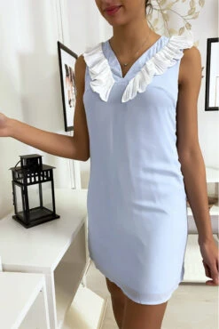 Robe Bleu Courte Et Légère, Avec Détails Buste -Féminité Couture robe bleu courte et legere avec details buste 2