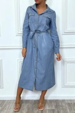 Robe Chemise En Jean Bleu Clair Avec Ceinture -Féminité Couture robe chemise en jean bleu clair avec ceinture 10