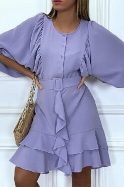 Robe Chemise Lila Avec Manches Bouffante Volants Et Ceinture -Féminité Couture robe chemise lila avec manches bouffante volants et ceinture 3