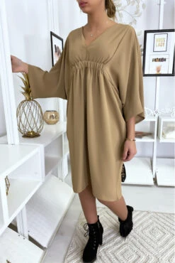 Robe Classe Camel à Manches Courtes -Féminité Couture robe classe camel a manches courtes 2