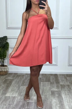 Robe Courte Corail Fluide Et évasée Avec Fines Bretelles -Féminité Couture robe courte corail fluide et evasee avec fines bretelles 1