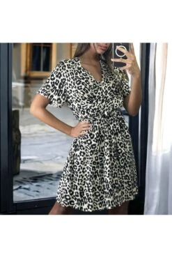 Robe Croisé Motif Léopard Beige -Féminité Couture robe croise motif leopard beige 1