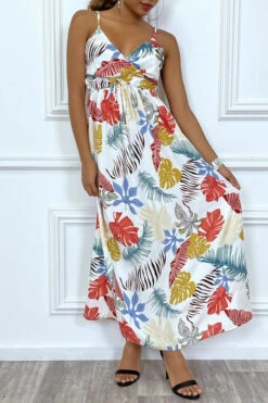 Robe D'été Blanche Longue Et Fluide à Imprimé Tropical Multicolor -Féminité Couture robe d ete blanche longue et fluide a imprime tropical multicolor 1