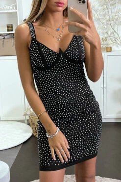 Robe De Soirée Noir Ornée De Strass -Féminité Couture robe de soiree noir ornee de strass 8