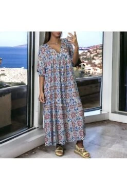 Robe Longue Over Size Bleu Et Doré à Motif Fleuris -Féminité Couture robe longue over size bleu et dore a motif fleuris 3