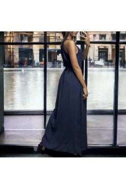 Robe Longue Unicolore Marine à Col Rond Sans Manches -Féminité Couture robe longue unicolore marine a col rond sans manches 2