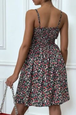 Robe Noire Froncée à La Taille Motif Fleurs -Féminité Couture robe noire froncee a la taille motif fleurs 5