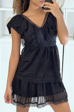 Robe Patineuse Noire à Volants En Dentelle -Féminité Couture robe patineuse noire a volants en dentelle 2