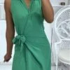 Robe Portefeuille Verte Courte Cintrée à La Taille Avec Joli Col à Revers -Féminité Couture robe portefeuille verte courte cintree a la taille avec joli col a revers