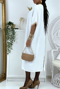 Robe Tunique Over Size Blanche Vol V Avec Dentelle -Féminité Couture robe tunique over size blanche vol v avec dentelle 3