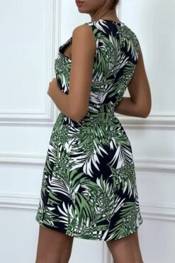 Robe Verte à Encolure Zippé Et Ceinture